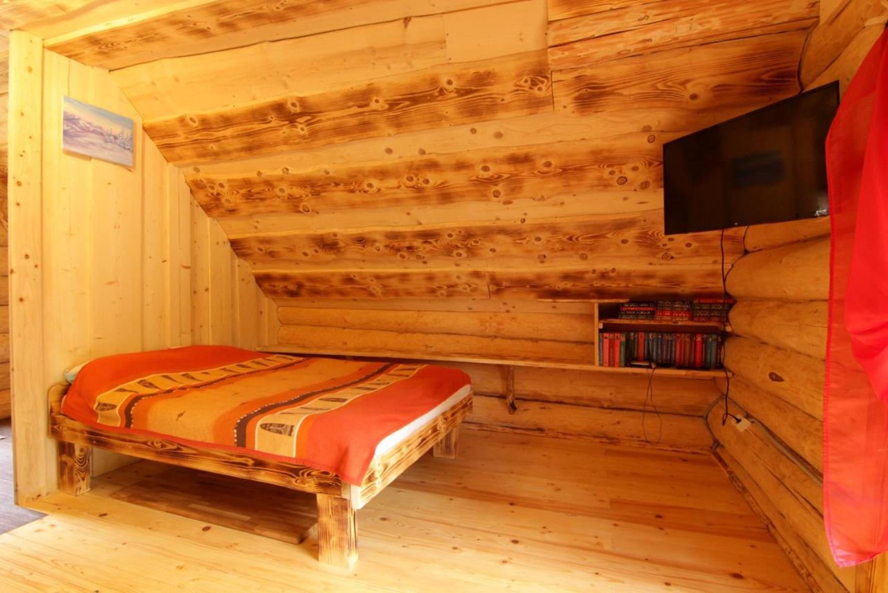 Bungalow In Mauntains With Chan Near The Forest Slavsko Extérieur photo